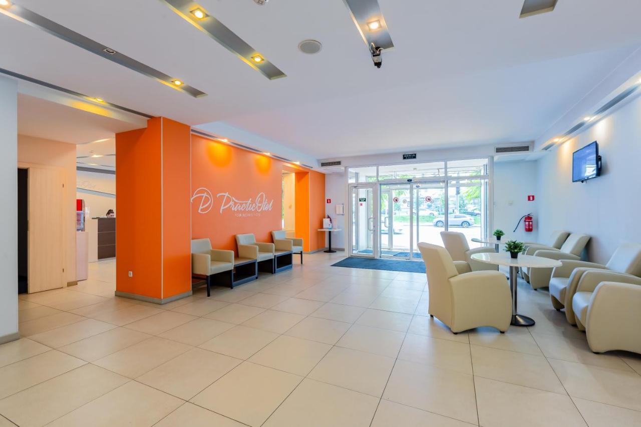 Practicotel 酒店 Kiev