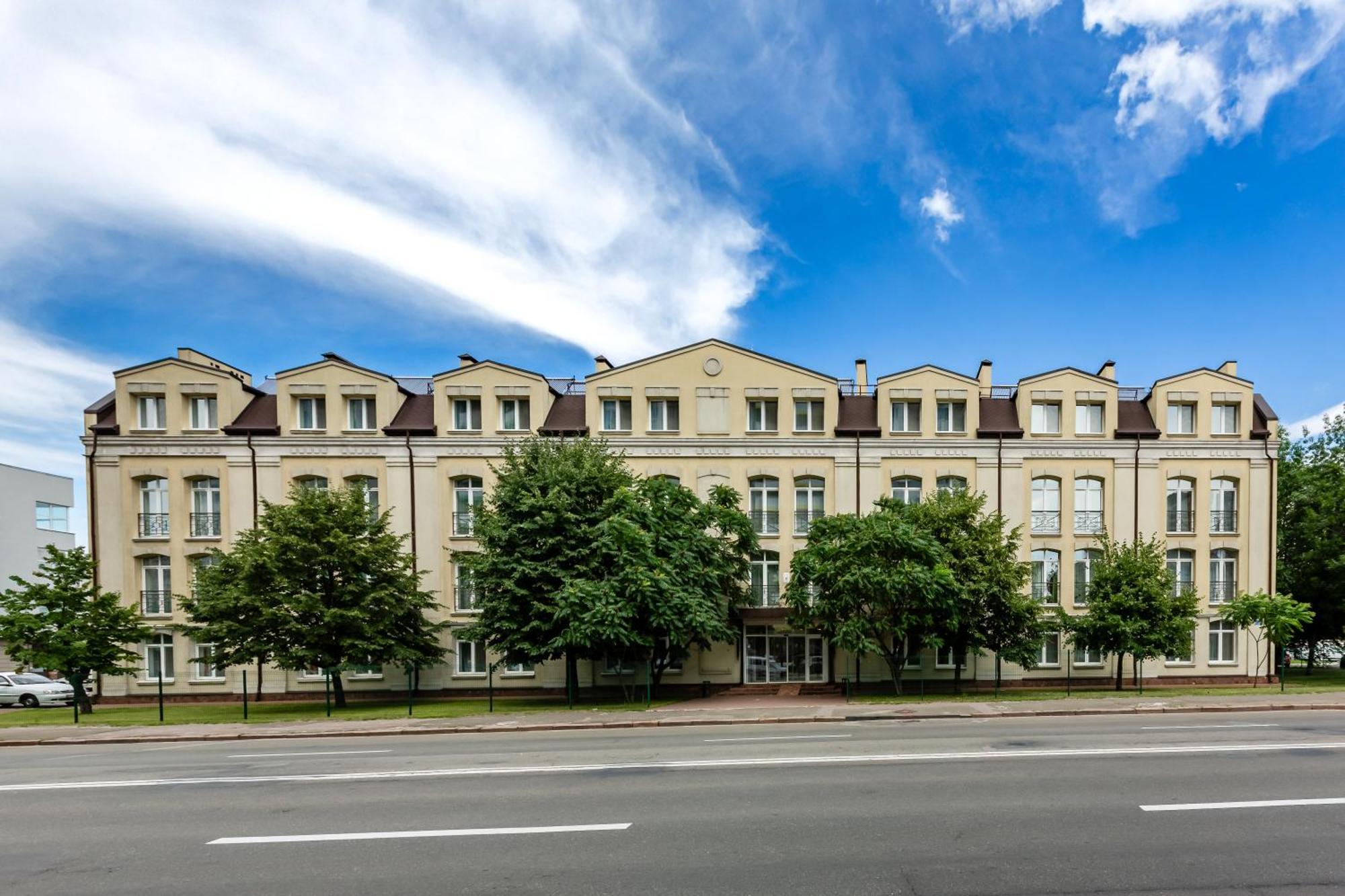Practicotel Kiev