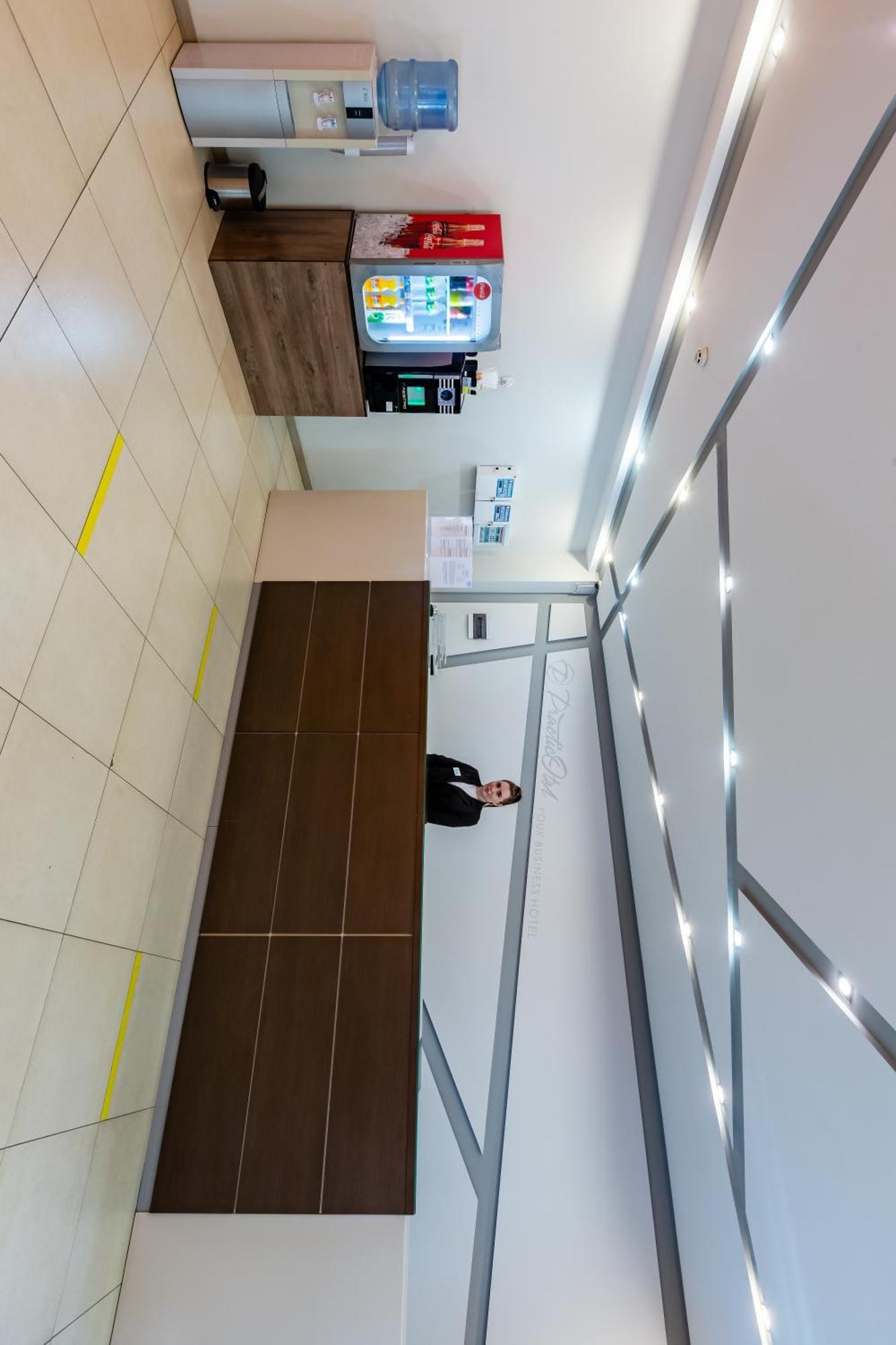 Hotel Practicotel Kijów